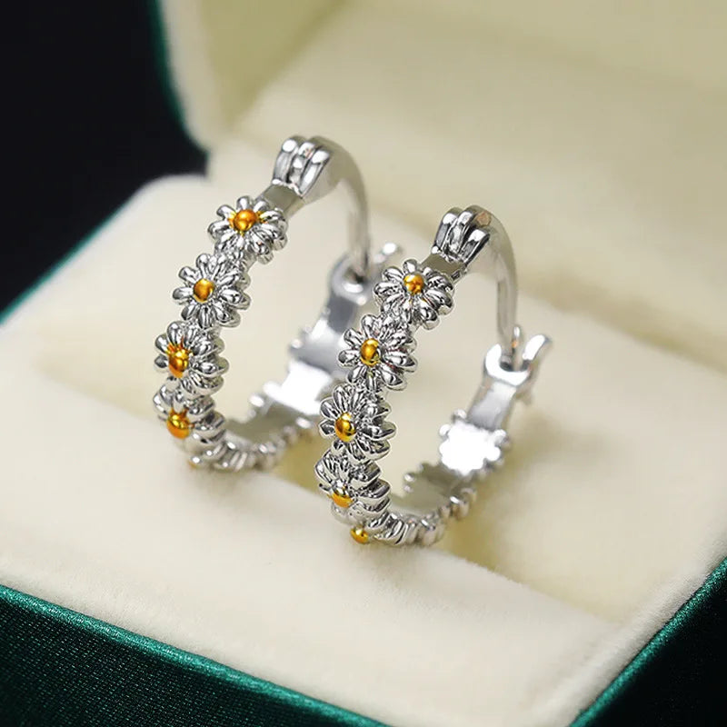 Daisy Blossoms - Earrings Collections