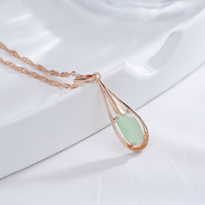 Emerald Teardrop Necklace